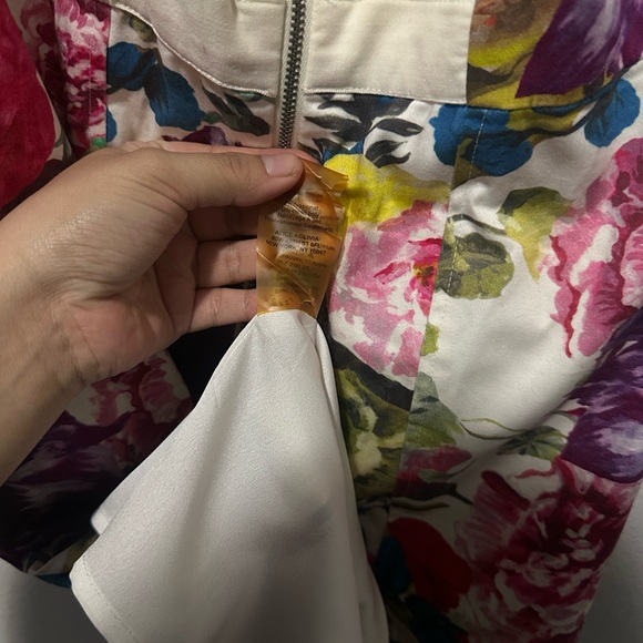 Alice + Olivia Multicolor Floral Midi Dress - Picture 6 of 7